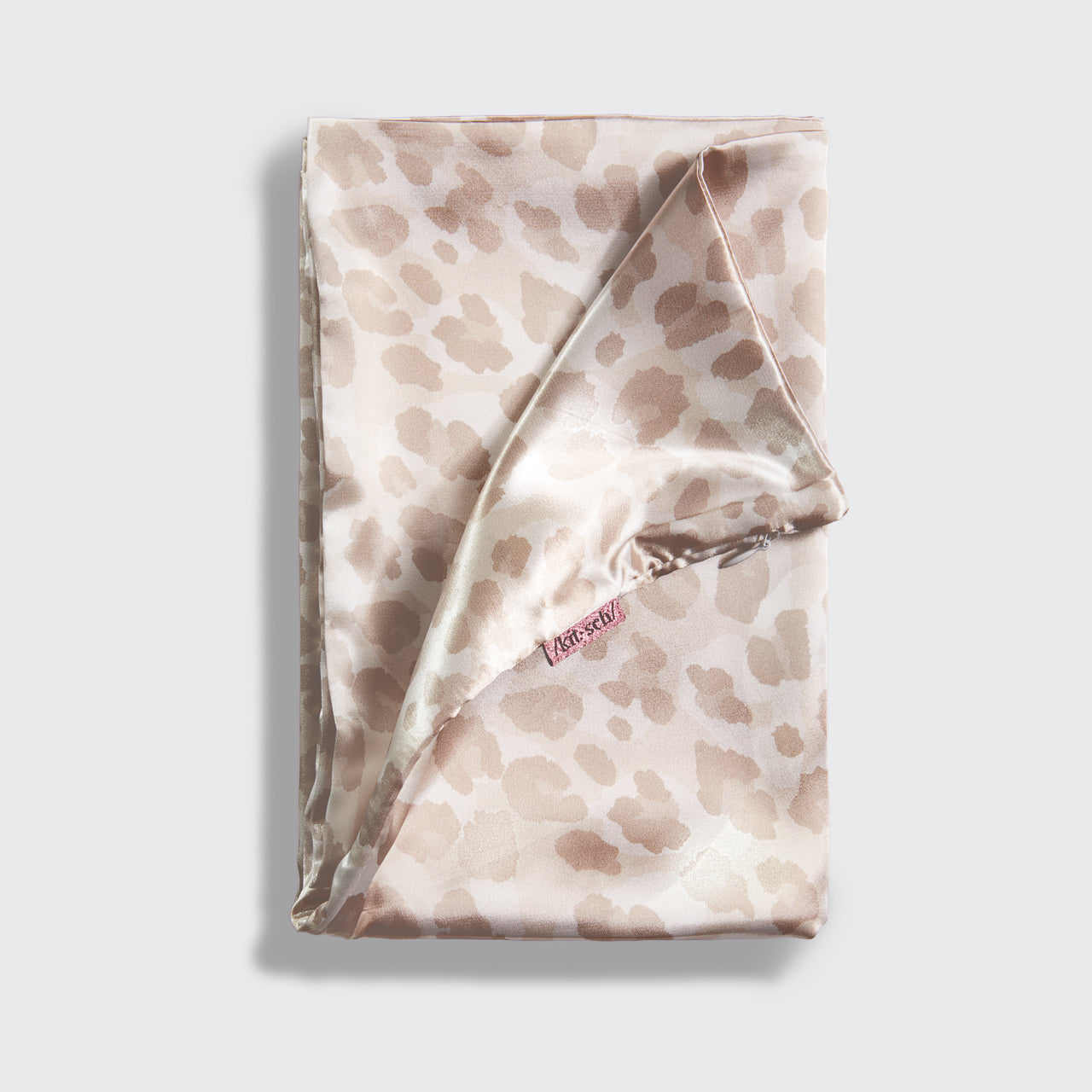 Satin Pillowcase in Leopard 4 Pack - Image 2