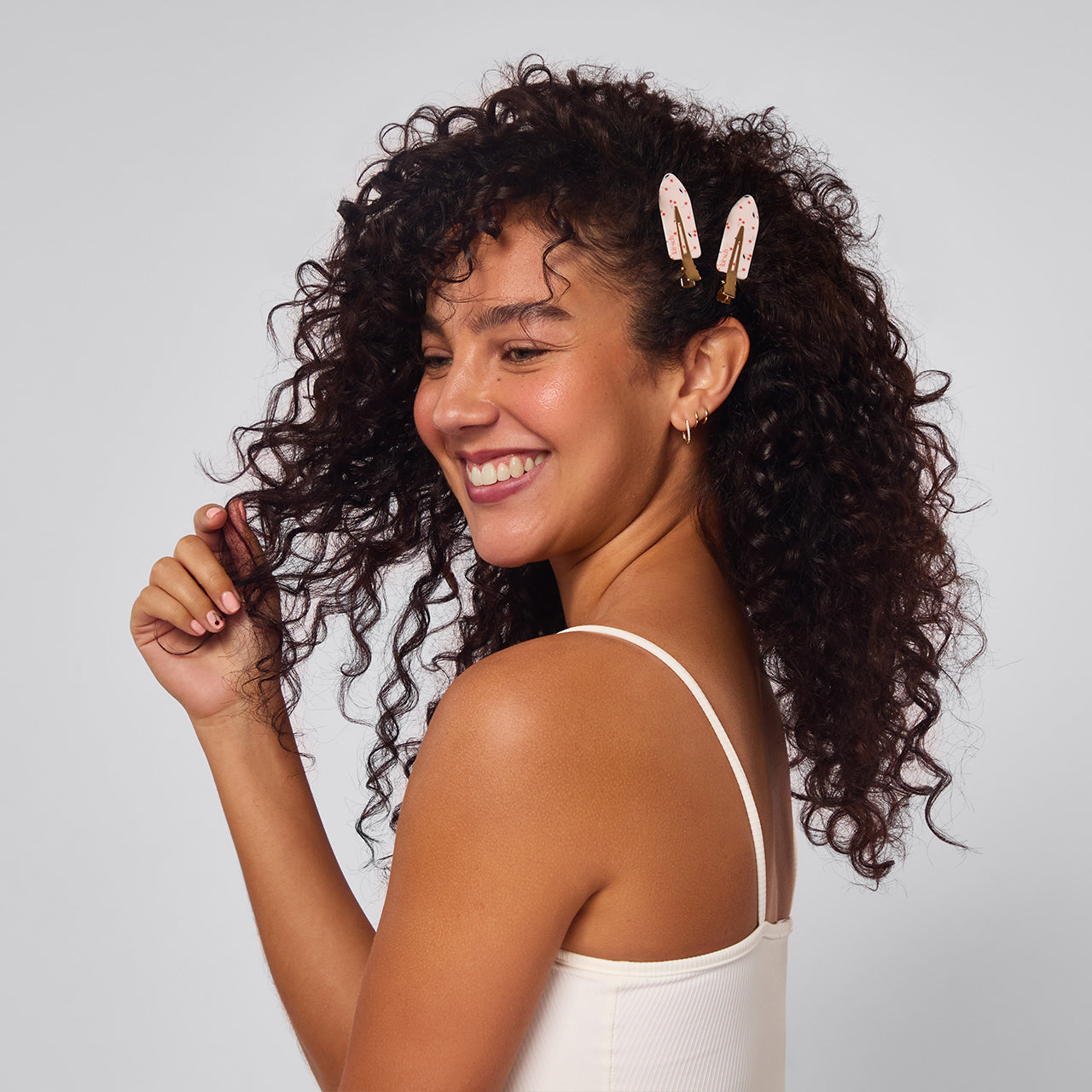 Cherry Print Creaseless Clips 4pc Set - Image 2