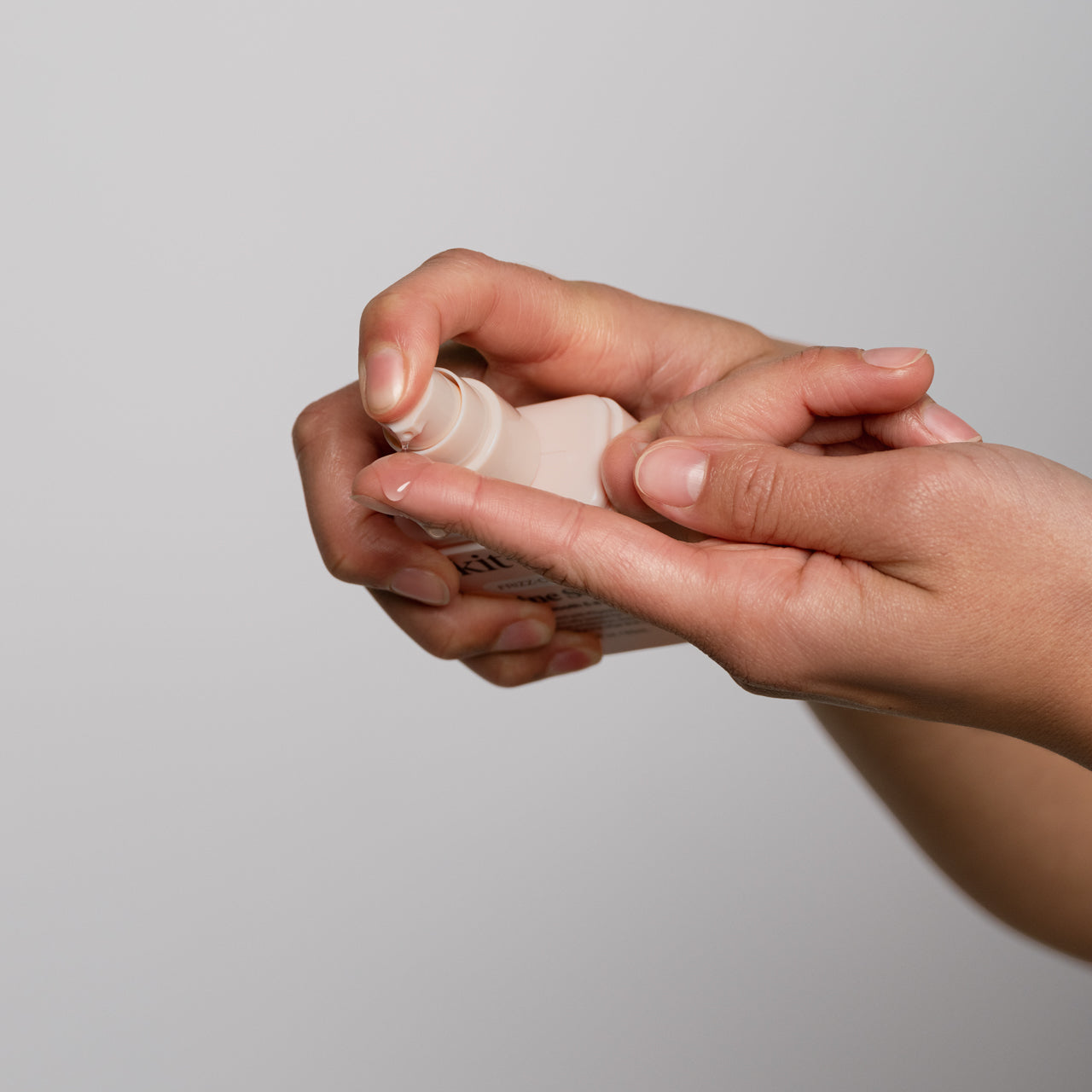 Glass Hair Shine Serum - Image 3