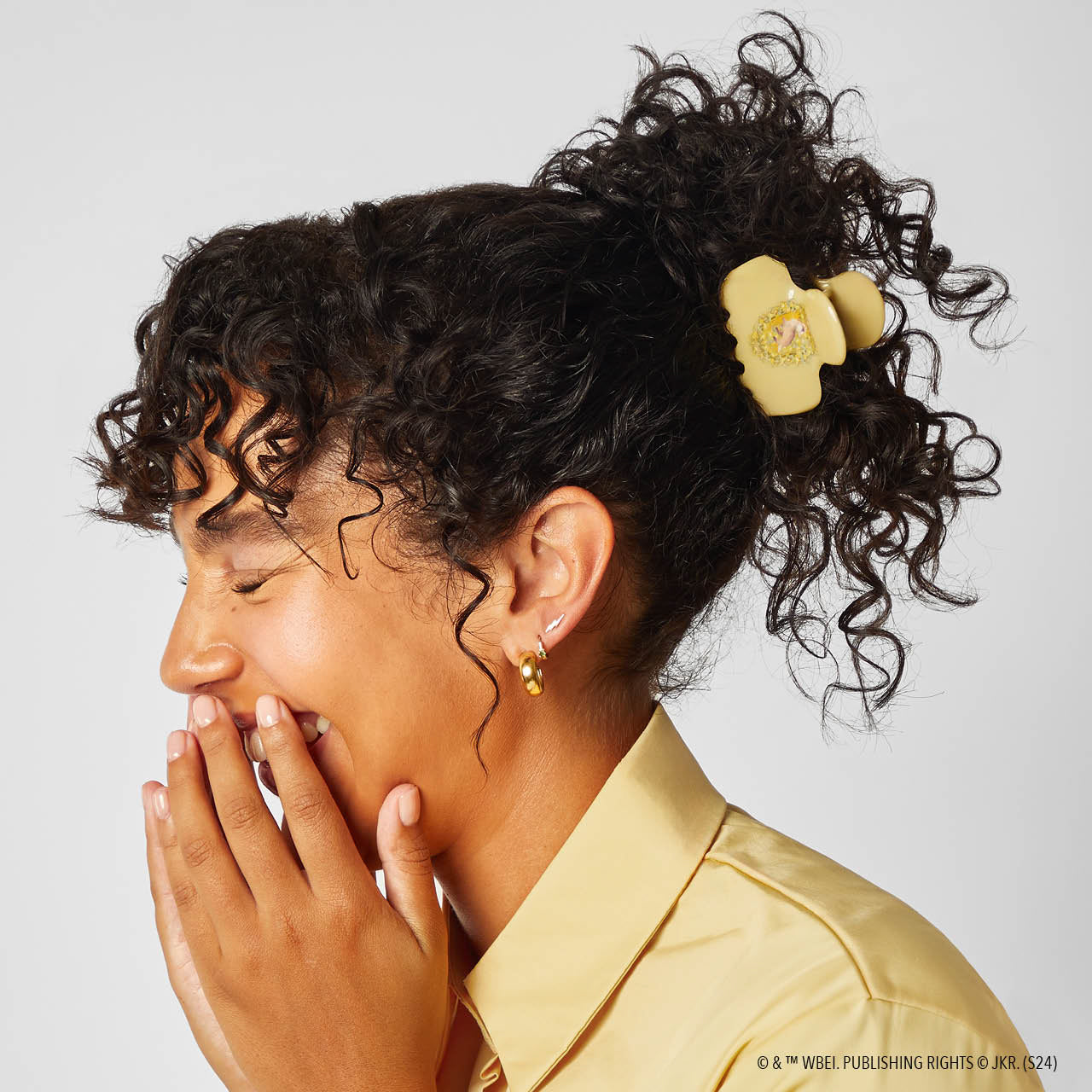 Kitsch x Harry Potter Cloud Claw Clip in Hufflepuff - Image 2