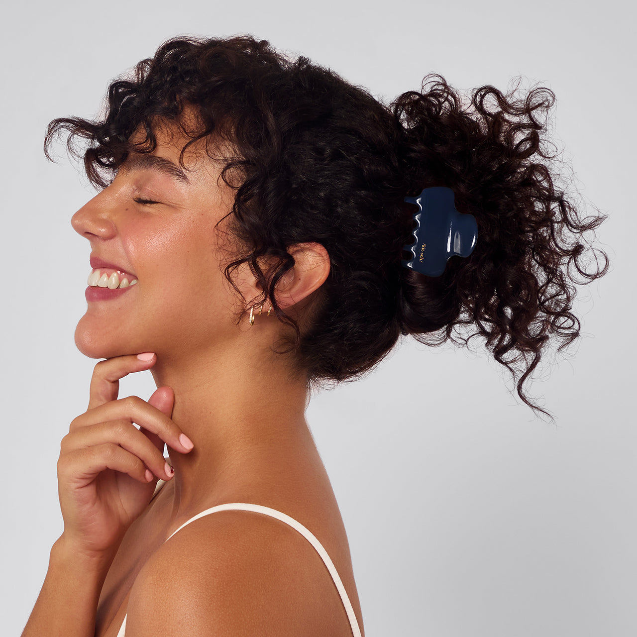 Blue Orchid Cloud Claw Clip - Medium - Image 4