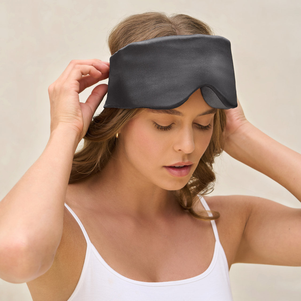 Charcoal Contour Pillow Eye Mask - Image 2